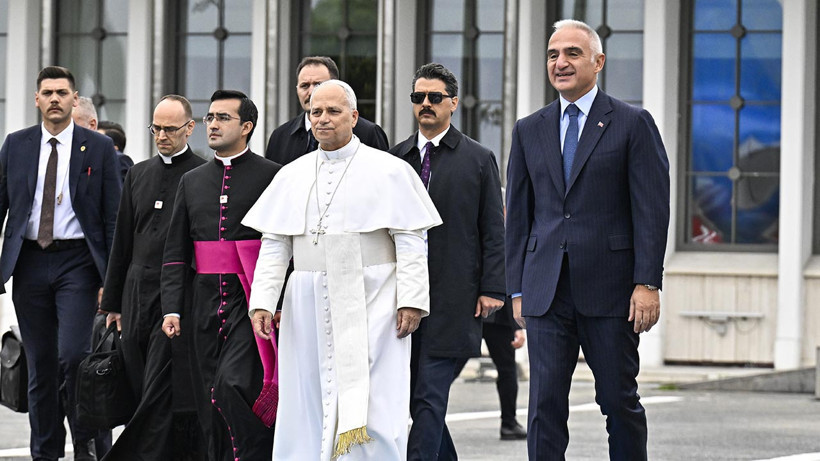 Papa 14. Leo, Türkiye'de Ayrıldı - Resim : 3