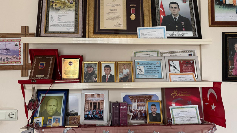 Şehit Kerim’in Anısı Evinde Yaşıyor... Bir Oda, Bin Hatıra - Resim : 2