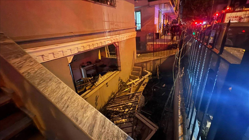 Güngören'de Patlama! 2 Kişi Yaralandı - Resim : 1