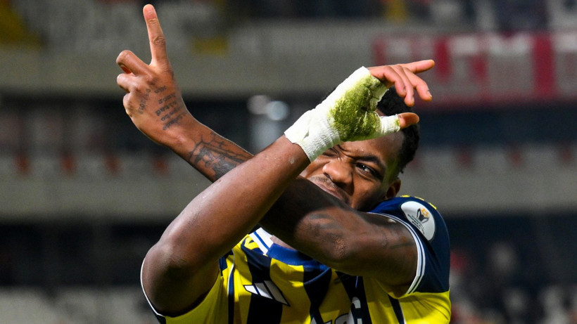 Fenerbahçe finalde! Musaba Şov Yaptı - Resim : 1