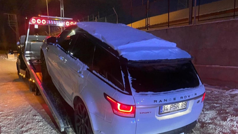 Adliye Vurgununda Organize Yapı Deşifre Oldu: Altınlar Nakde Çevrildi, Oto Galeriyle Aklanmak İstendi! Yeni Görüntüler Ortaya Çıktı - Resim : 4