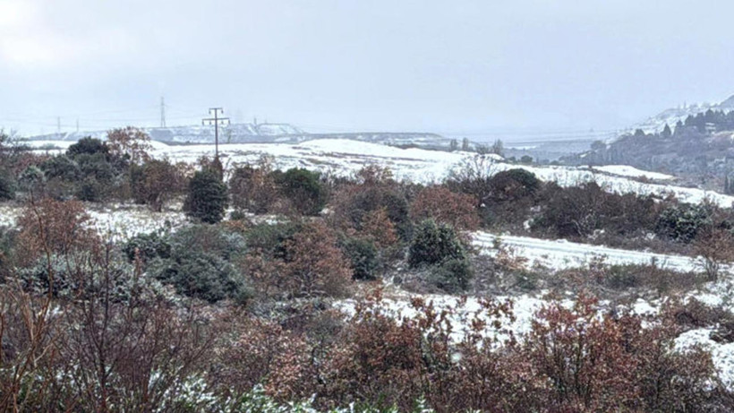 İstanbul’a Kar Geri Döndü! Yüksek Kesimler Beyaza Büründü - Resim : 2