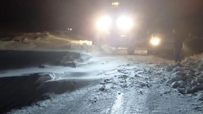 Kars’ta Tipi Fırtınası! Yolda Mahsur Kalanlar Kurtarıldı - Resim : 1