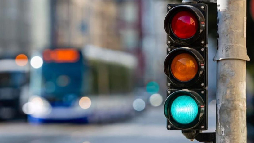 Trafik Lambalarına 4. Renk Geliyor: Kırmızı, Sarı, Yeşil ve… - Resim: 10