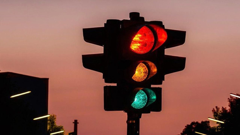 Trafik Lambalarına 4. Renk Geliyor: Kırmızı, Sarı, Yeşil ve… - Resim: 8