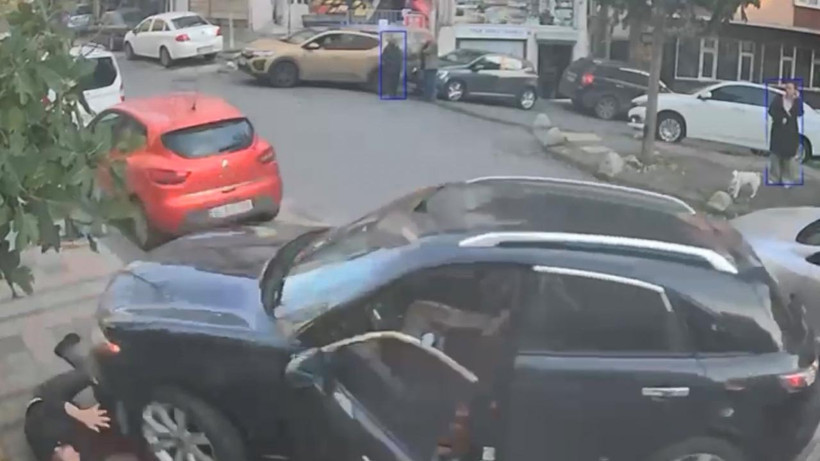 Kağıthane’de Akılalmaz Kaza: Araçtan Düştü, Altında Kaldı! O Anlar Kamerada - Resim : 4