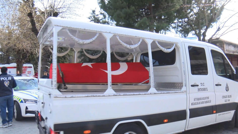 İlber Ortaylı'ya Son Veda... Tarihin Kalbine Defnedildi - Resim : 6