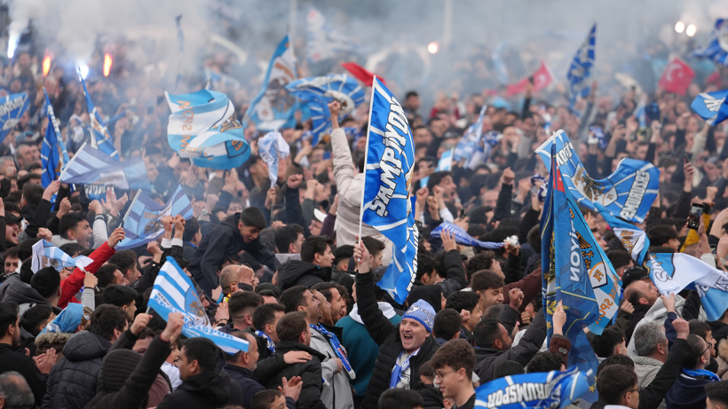 Erzurumspor, Süper Lig'e Çıkan İlk Takım Oldu - Resim : 1