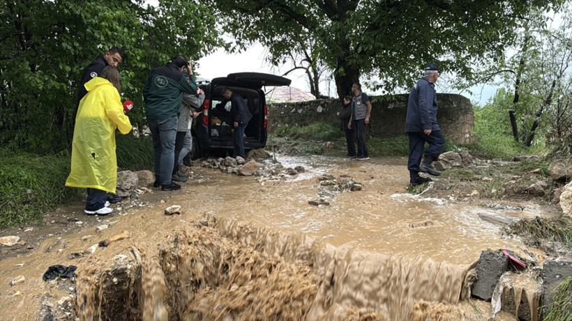 Niğde'yi Sel Vurdu: Bir Ölü, Beş Yaralı - Resim : 2