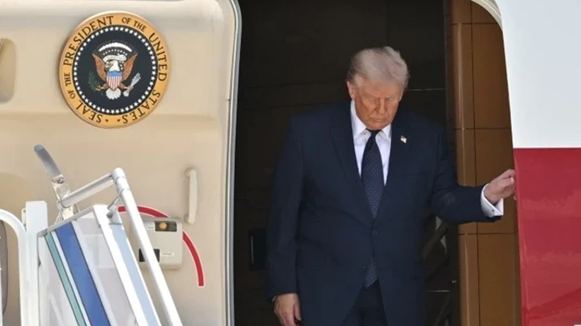 Trump'ı Türkiye'ye Getiren Uçak Olay Oldu: Güvenlik Sistemi Şaşırttı! İşte Tüm Detaylar - Resim : 3