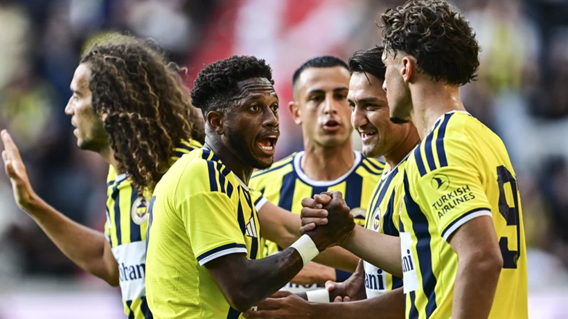 Fenerbahçe Hazırlık Maçında Gol Yağdırdı - Resim : 1