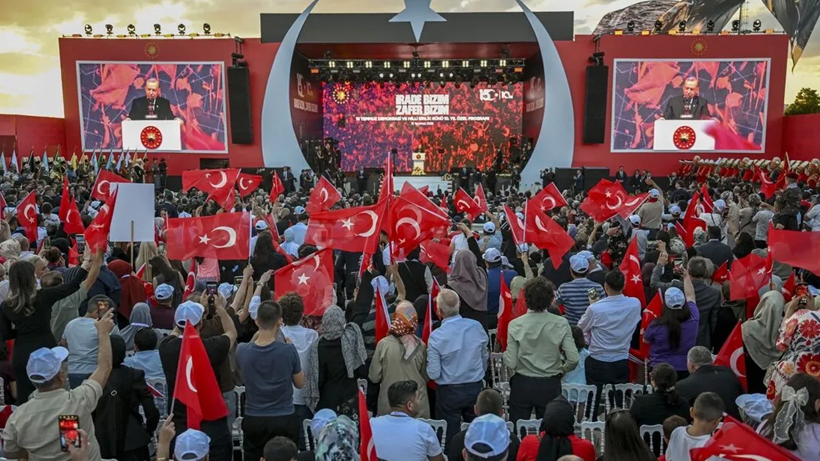 Cumhurbaşkanı Erdoğan 15 Temmuz Programında Konuştu: 'Devletimiz Hainlerin Başını Ezecek Kudrete Sahiptir' - Resim : 1