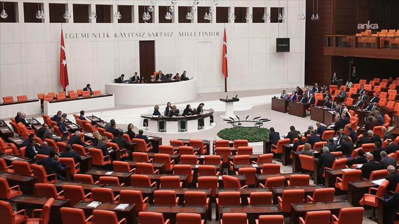 Hazine Yardımı Alıp, Seçime Girebilecekler mi? 6 Kritik Soruda Özgür Özel’in 'YENİ Parti'si - Resim : 2