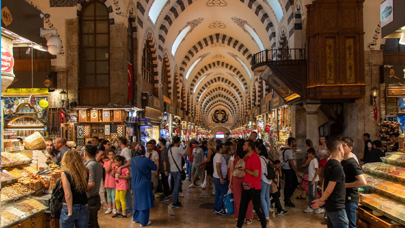 Turizmde Dikkat Çeken Tablo, Gelir Düştü, Yurt Dışına Çıkan Türklerin Sayısı Arttı - Resim : 2