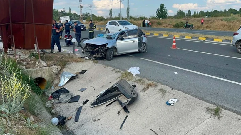 Kastamonu'da Feci Kaza: 2 Ölü, 4 Yaralı - Resim : 1