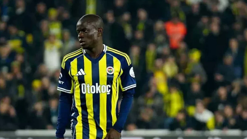 Fenerbahçe'nin Şampiyonlar Ligi Kadrosunda Sürpriz Değişiklik - Resim : 1