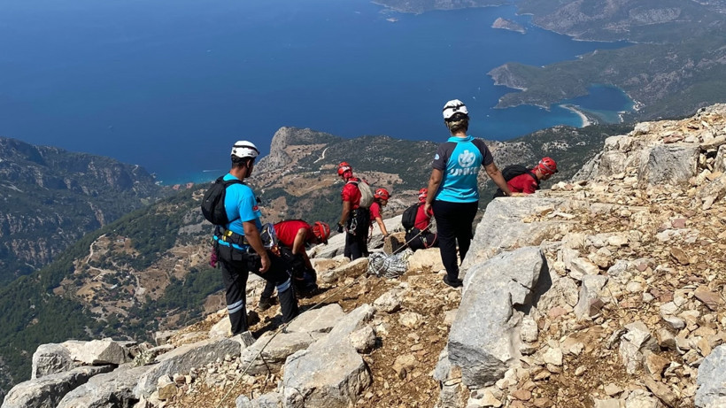 Fethiye'deki Paraşüt Kazasında Acı Haber: Pilot ve Turistin Cansız Bedenlerine Ulaşıldı - Resim : 2