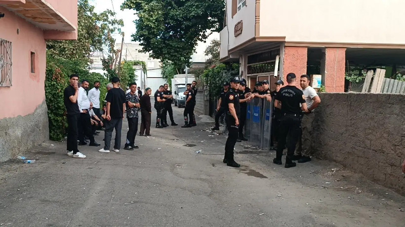 Batman'da Vahşet! Annesini Öldürüp Çöpe Attı - Resim : 1