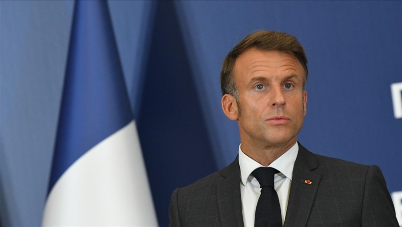 Emily in Paris Fransa'yı karıştırdı, Macron Devreye Girdi - Resim : 1
