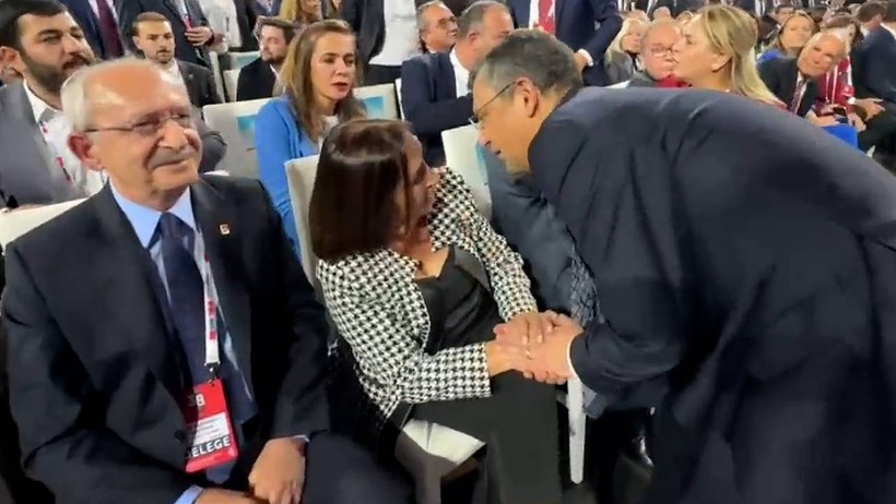 Selvi Kılıçdaroğlu İkisinin de Üzerini Çizdi, Takip Ettiği Tek Bir Kişi Kaldı - Resim : 2