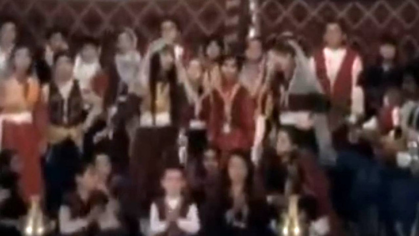 Müzik Öğretmeninin 41 Yıl Önce Söylediği Türkü Yeniden Gündem Oldu, Tüm Türkiye’nin Diline Dolandı - Resim : 3