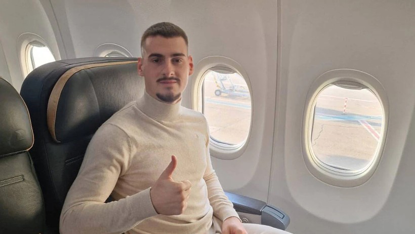 Fenerbahçe Ognjen Mimovic Transferini Resmen Açıkladı - Resim : 1