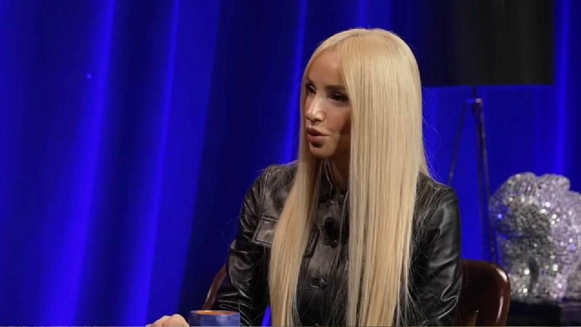 Gülşen’den Yıllar Sonra Gelen İtiraf! 'Dizlerim Mosmor' Diyerek Açıkladı, Meğer Her Sabah... - Resim : 1