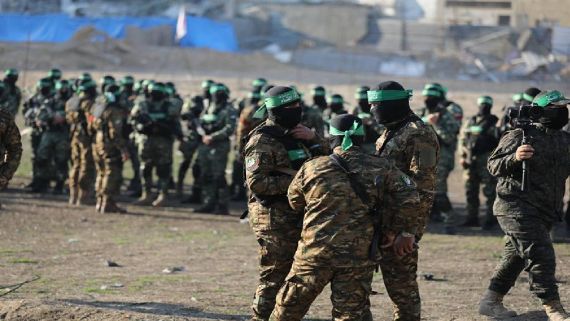 Ateşkesin Ardından Esir Takasında 4. Tur: 3 İsrailliye Karşılık 183 Filistinli... - Resim : 1