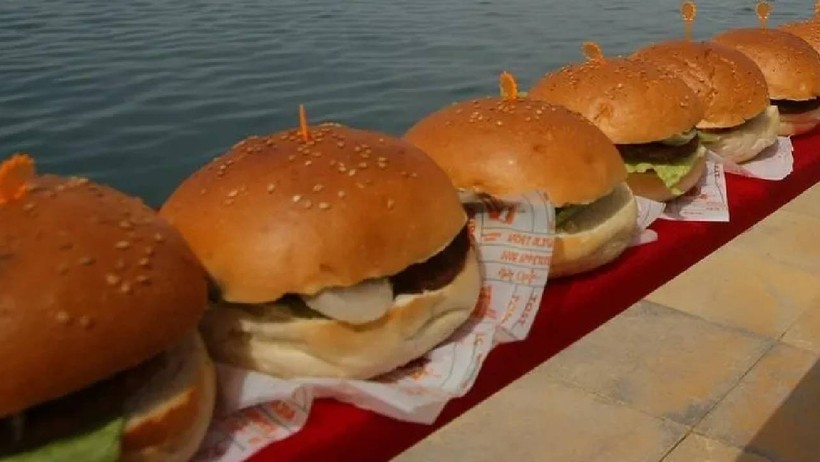 Şişkin Hamburger Ekmeğinin Korkunç Sırrı Ortaya Çıktı, Ne Un Ne de Maya Öyle Bir Şey Katmışlar ki - Resim : 2