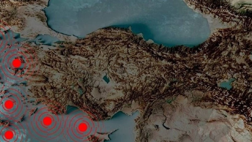 Ege Denizi İki Günde 570 Kez Sallandı! Santorini'de Korkutan Görüntü, 'Aylarca Sürecek' Diyerek Nedenini Açıkladı - Resim : 4