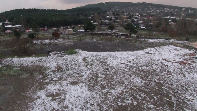 İstanbul'da Beklenen Kar Yağışı Başladı: Alarm Verildi, Uçuşlar İptal Edildi - Resim : 6