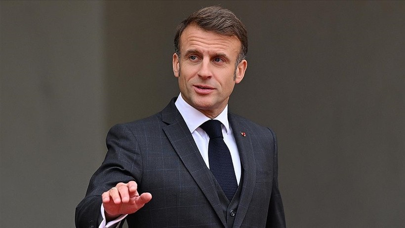 Macron, Suriye Lideri Şara'yı Fransa'ya Davet Etti - Resim : 1
