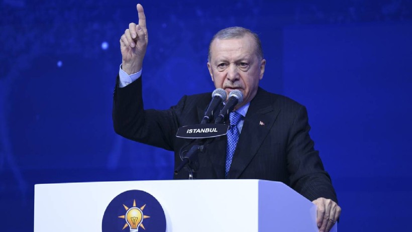 Cumhurbaşkanı Erdoğan, Ekrem İmamoğlu'na Yüklendi! 'Bizim İcraatımızın Ulaştığı Yere Senin Hayallerin Bile Ulaşamaz Ekrem' - Resim : 6