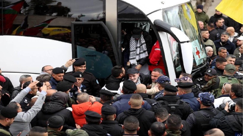 İsrail Ordusu Geri Çekiliyor, İşte Görüntüler - Resim : 1