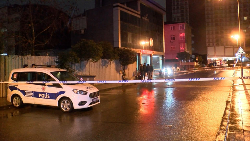 Facianın Eşiğinden Dönüldü... Kolonlardan Ses Geldi, Bina Apar Topar Boşaltıldı - Resim : 1