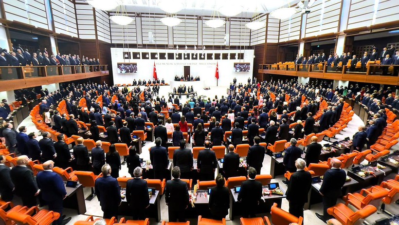 TBMM'deki Araştırma Komisyonlarına 'Devam Kararı' - Resim : 1