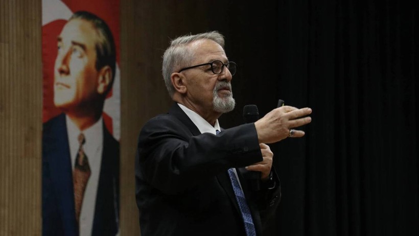 Naci Görür’den Zemini Çürük İl İçin Korkutan Uyarı, Tehlike Bir Değil İki Tane - Resim : 1