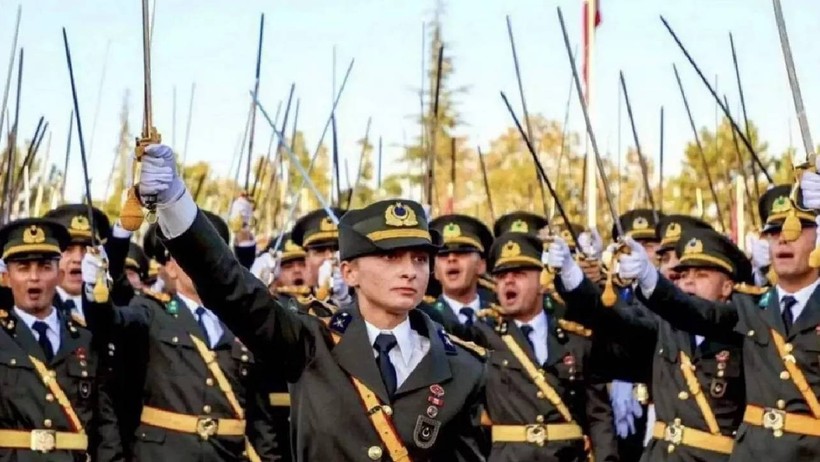 Yargıtay Teğmenleri Görmezden Geldi,  Komutanlar İçin Yapılan Başvuruyu Soyut ve Genel Buldu - Resim : 1