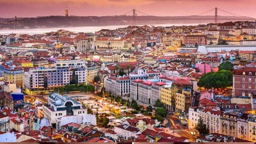 Genç Kızın Gözyaşları İçindeki 'Portekiz' İsyanı Gündem Oldu, Kimi Destekledi Kimi Linç Etti - Resim : 2