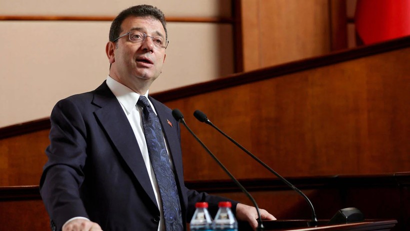 CHP'de Adaylık Yarışı Kızışıyor: Önce İmamoğlu Şimdi Yavaş - Resim : 1