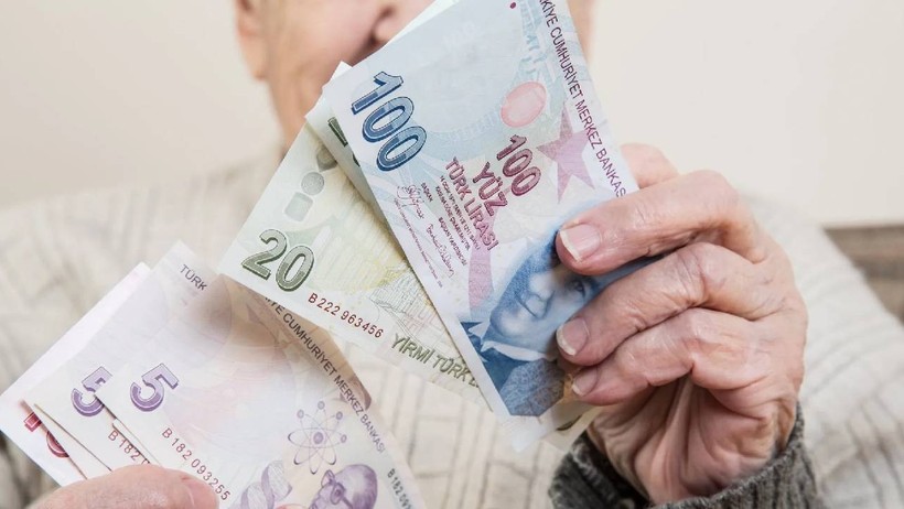 Bu Tarihte Çalışmaya Başlayan Milyonları Yıkacak Detay, Emekli Olduklarında Daha Düşük Maaş Alacaklar - Resim : 2