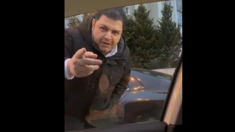 İstanbul'un Göbeğinde Trafik Magandası Dehşeti: Kadın Sürücüye Saldırdı - Resim : 2