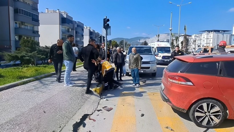 Feci Kaza: Araç Hurdaya Döndü, Bir Kişi Öldü - Resim : 2