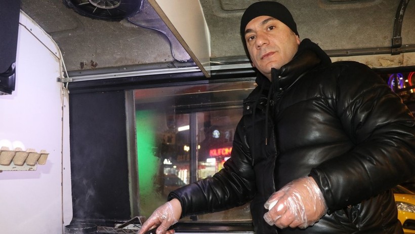 Tostçuyu Şoke Eden Anlar: 'Sen Yabancı Değilsin' Dedi, 600 Bin TL Gönderdi - Resim : 1