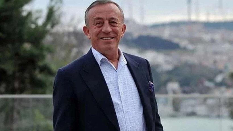 Ali Ağaoğlu Doğum Günü İçin Kesenin Ağzını Açtı! Kendisine Kraliyet Arabası Aldı, Fiyatı Dudak Uçuklattı - Resim : 2