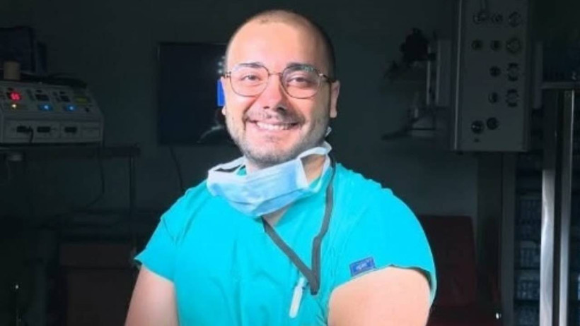 Niğde'de Beyin Cerrahını Bıçaklayan Saldırganın Sözleri Pes Dedirtti: 'Bana Yapay Zeka Yerleştirdi' - Resim : 2