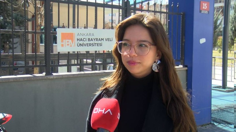Ankara Hacı Bayram Veli Üniversitesi'nde Köpek Beslemeyi Yasakladılar - Resim : 3
