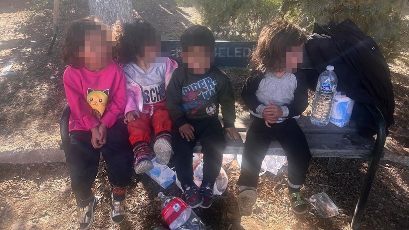 Eskişehir’de Faciadan Dönüldü! Alev Topuna Dönen Minibüsteki 4 Çocuk Son Anda Kurtarıldı - Resim : 3