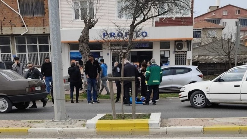Tekirdağ'da Feci Kaza: Motosikletle Otomobil Çarpıştı - Resim : 1