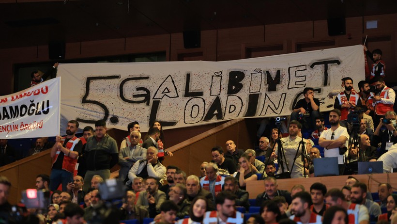 İmamoğlu'ndan Diyarbakır'da 'Kayyım' Mesajı! 'Milletin İradesine Çökmesinler Diye Yola Çıktık' - Resim : 2